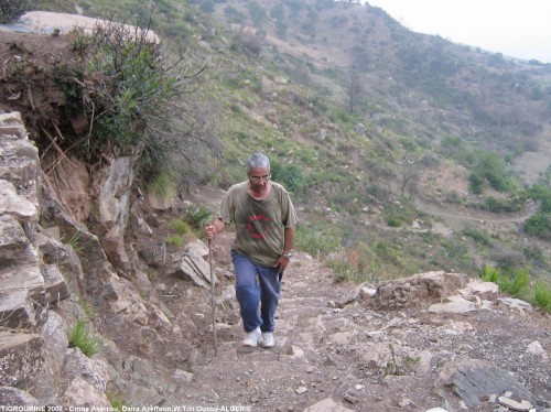 IMG_0023-Belaid-randonné 2007-chemin escarpé de Svaa.JPG