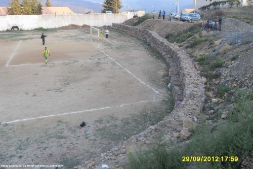 commune akerrou,stade,azeffoun,tigrourine,tifrit nait el hadj