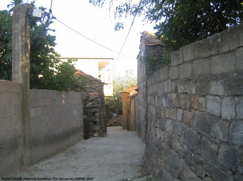 tigrourine,akerrou,beni flik,azeffoun,tizi ouzou