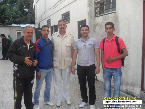 el krar-ait mahmoud-stade oukil ramdane 9-6-2013-délégué et arbitre.JPG
